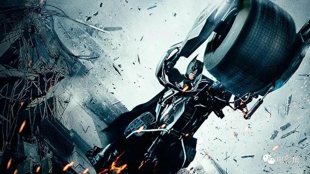 过去15年，《黑暗骑士》为何仍然是最关键的漫画电影？