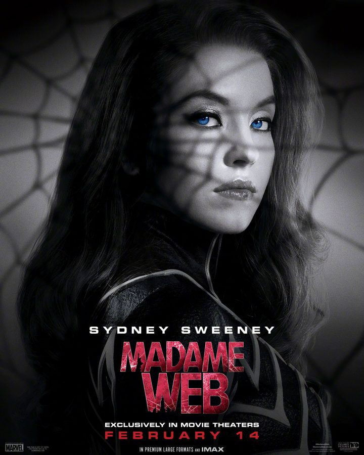 角色海报发布！电影《蜘蛛夫人》散发出独特的黑白色调，充满质感。