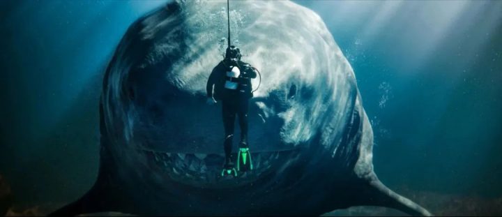 2月14日19:55，吴京主演的《巨齿鲨2》首播于电影频道