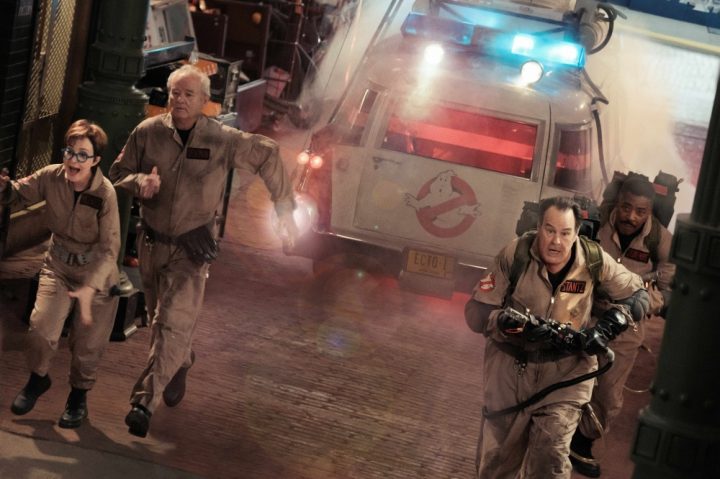 《超能敢死队2》北美首周票房4520万美元登顶，《沙丘2》持续强势表现