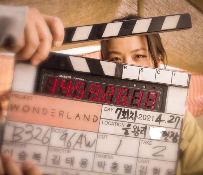 《梦境》：汤唯、孔刘、裴秀智出演，由《晚秋》导演崔泰勇执导，韩国6月上映