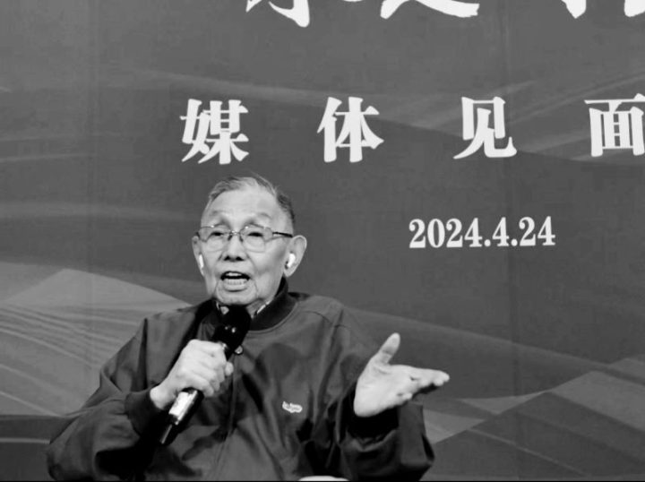 北京人艺第二任院长刘锦云因病辞世，留下《永定门里》成为遗作-1