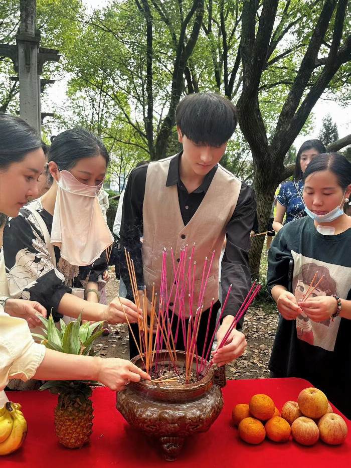 电影《清河村之谜》开机，神秘面纱即将揭开-1