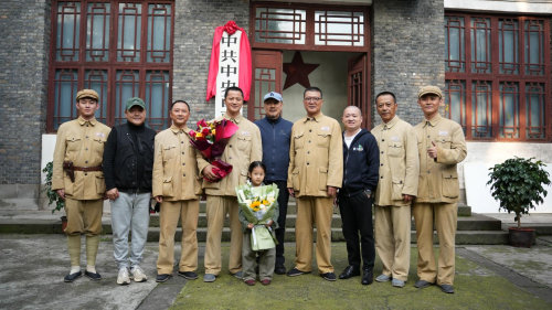 导演王伟民：《走向大西南》成功收官，历史中追溯根源，艺术捍卫革命理想-1