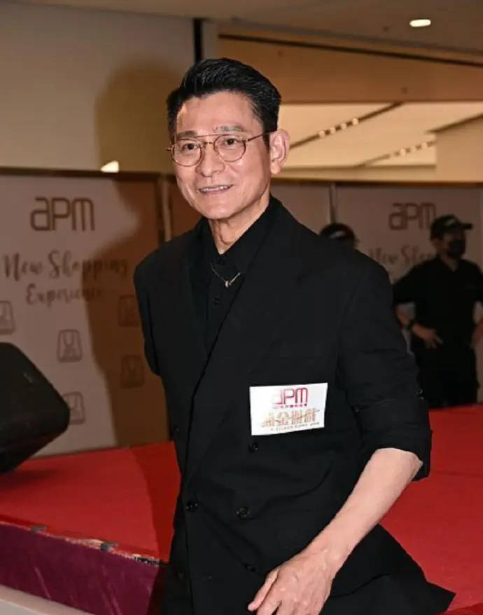 刘德华对王晶“爆料”：不介怀，众所周知-1