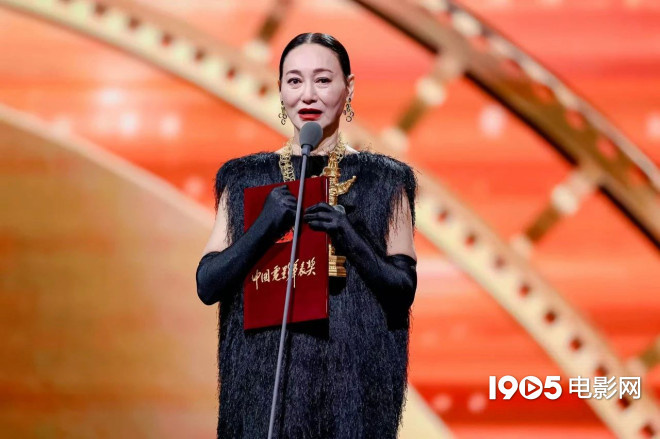 湾仔乞讨至华表影后：65岁大女主的传奇-2