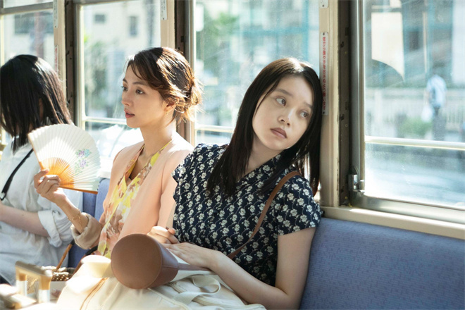 《夏日沙滩》预告：小田切让、松隆子体验丧子之痛-2