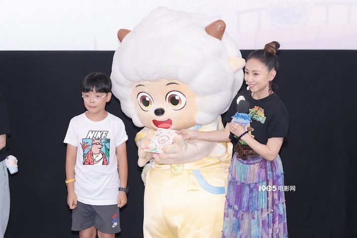 《喜羊羊与灰太狼之异国破晓》首映：现场配音教学-1