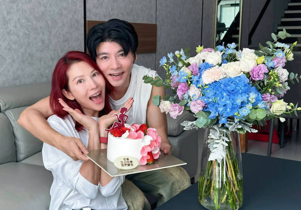 蔡少芬庆生喜乐融融!张晋晒“全家福”恩爱逗趣-2 蔡少芬庆生喜乐融融!张晋晒“全家福”恩爱逗趣-2