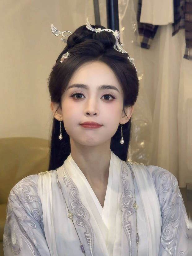 古力娜扎古风装扮 甜笑俏皮满分-2 古力娜扎古风装扮 甜笑俏皮满分-2