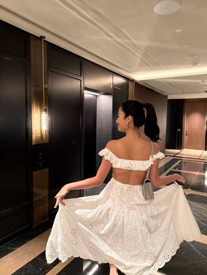 杨采钰老公晒照庆生:夫妻甜蜜瞬间-2 杨采钰老公晒照庆生:夫妻甜蜜瞬间-2