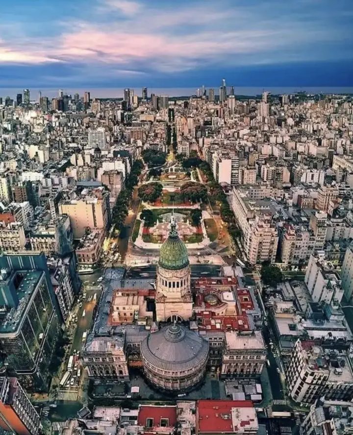 佳片推荐：《今天世界交给我》——世界尽头的影像-1