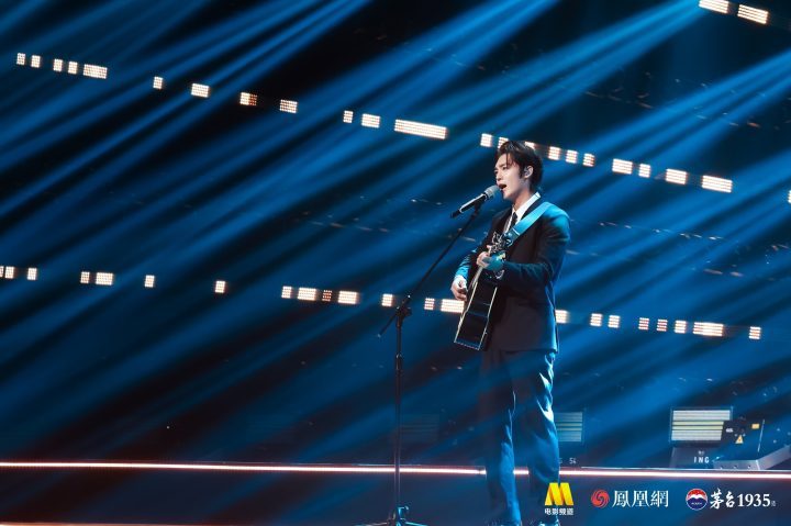 2025大湾区电影音乐盛宴：刘涛、于适、周深、王力宏共赏月圆-4