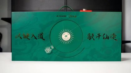 《凡人修仙传》联名God 60键盘图赏：极致定制细节令粉丝心动不已